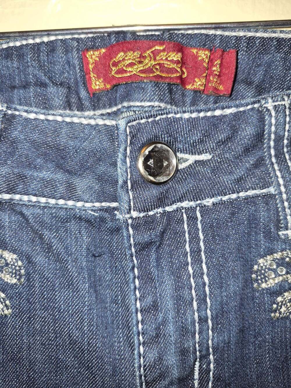 One Rane Rhinestone and Embroidered Embellished Denim Jeans - Picture 3 of 3